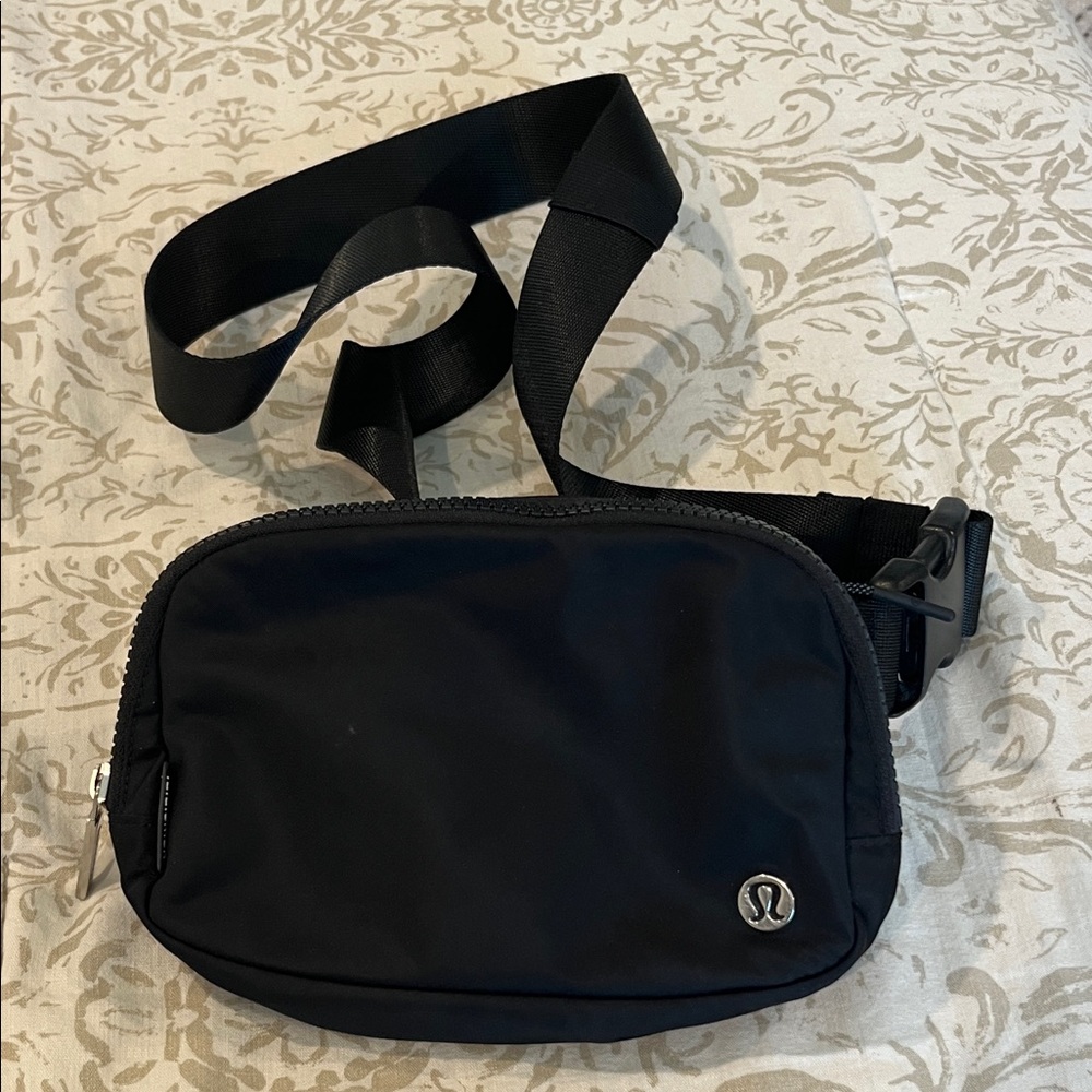 lululemon athletica Black Nylon Belt Bag with Logo